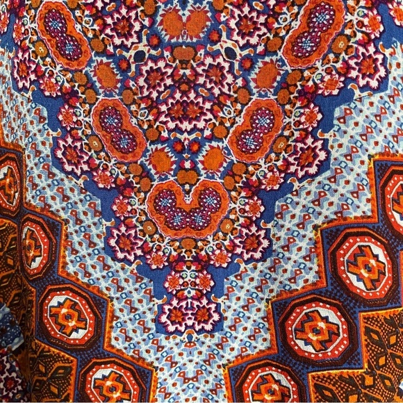 Soft Surroundings Geneva Tunic Top Boho Mosaic Print Blue Orange Sharkbite Hem - Picture 6 of 11